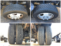 三菱ふそうキャンター平ボディ小型（2t・3t）[写真16]