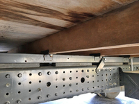 三菱ふそうキャンター平ボディ小型（2t・3t）[写真20]