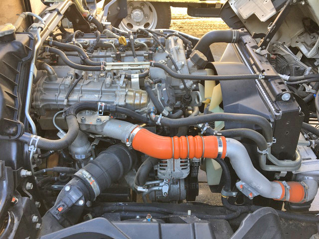 三菱ふそうキャンター平ボディ小型（2t・3t）[写真26]