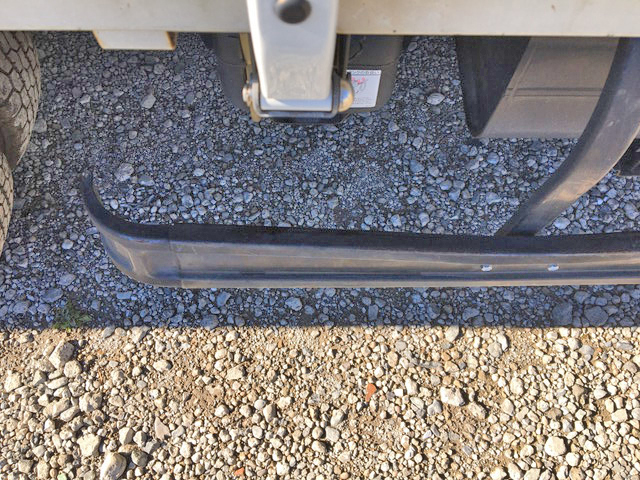 三菱ふそうキャンター平ボディ小型（2t・3t）[写真37]