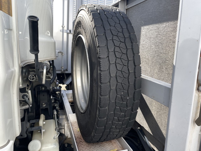 いすゞフォワードアルミブロック中型（4t）[写真13]