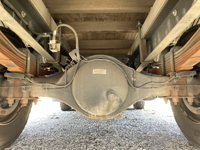 いすゞフォワードアルミブロック中型（4t）[写真16]