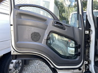 いすゞフォワードアルミブロック中型（4t）[写真19]