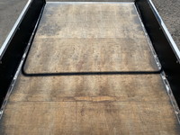 三菱ふそうキャンター平ボディ小型（2t・3t）[写真14]