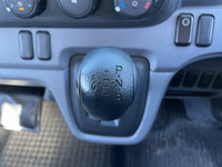 三菱ふそうキャンター平ボディ小型（2t・3t）[写真31]