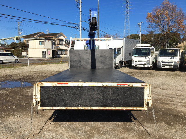 三菱ふそうキャンタークレーン3段小型（2t・3t）[写真11]