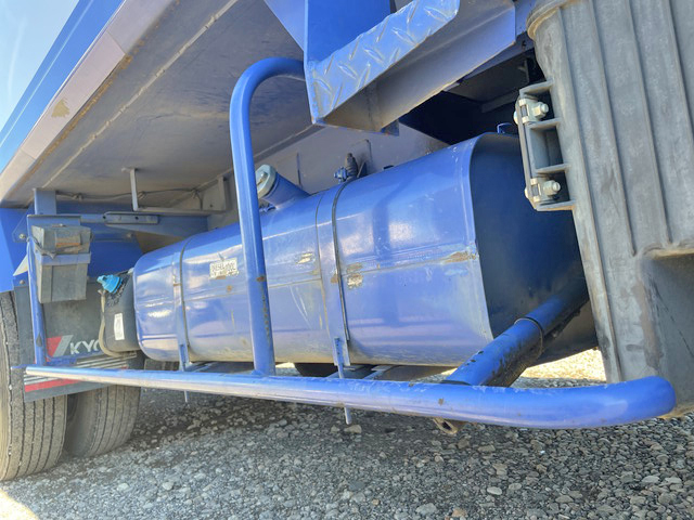 三菱ふそうキャンターパッカー車（塵芥車）小型（2t・3t）[写真20]