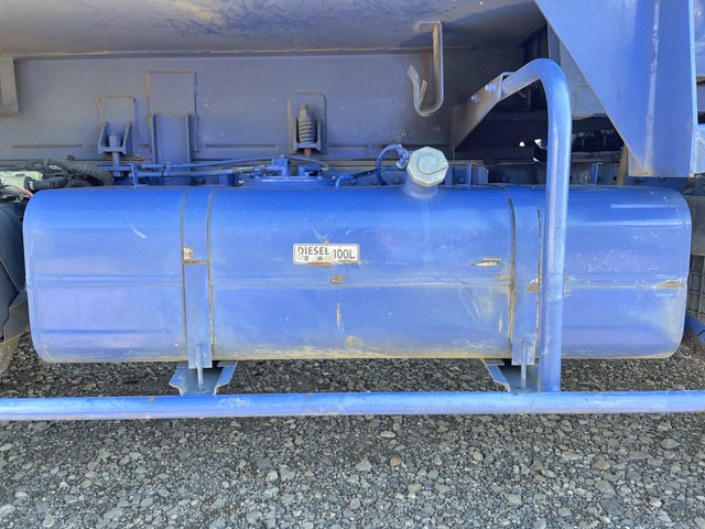 三菱ふそうキャンターパッカー車（塵芥車）小型（2t・3t）[写真22]