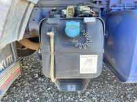 三菱ふそうキャンターパッカー車（塵芥車）小型（2t・3t）[写真23]