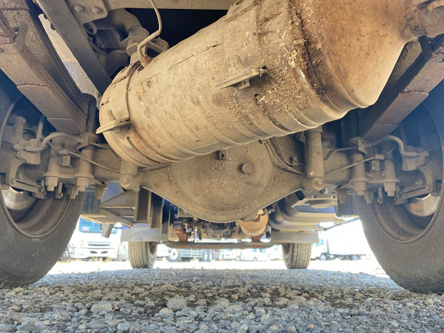 三菱ふそうキャンターパッカー車（塵芥車）小型（2t・3t）[写真25]