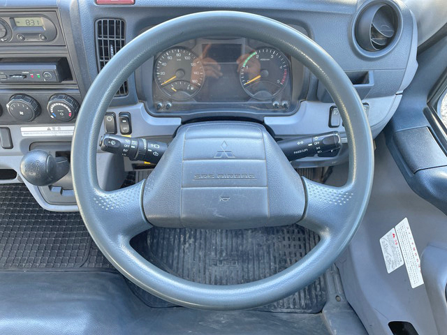 三菱ふそうキャンターパッカー車（塵芥車）小型（2t・3t）[写真37]