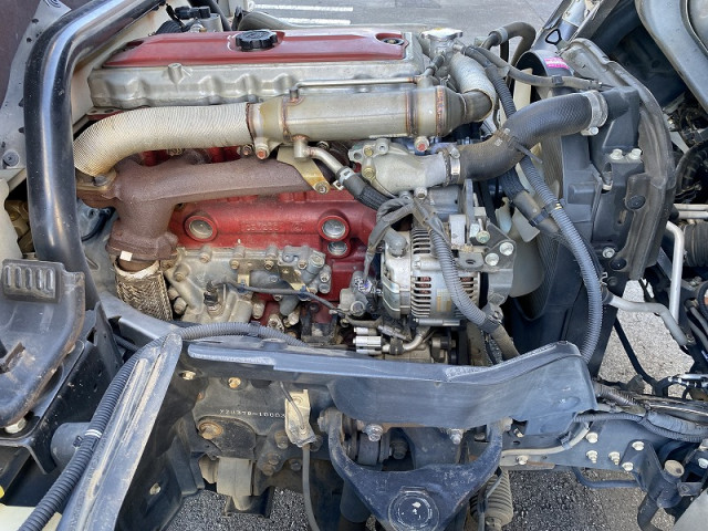 日野デュトロ幌ウイング小型（2t・3t）[写真16]