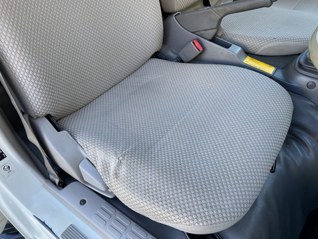 日野デュトロ幌ウイング小型（2t・3t）[写真25]