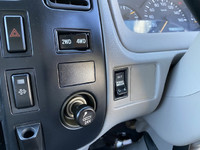 日野デュトロ幌ウイング小型（2t・3t）[写真28]