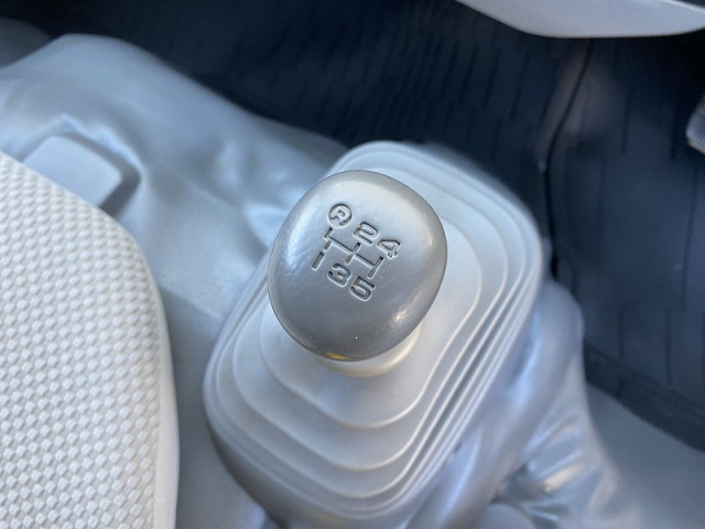 日野デュトロ幌ウイング小型（2t・3t）[写真30]