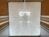 三菱ふそうファイターアルミウイング中型（4t）[写真12]