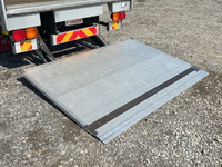 三菱ふそうファイターアルミウイング中型（4t）[写真17]