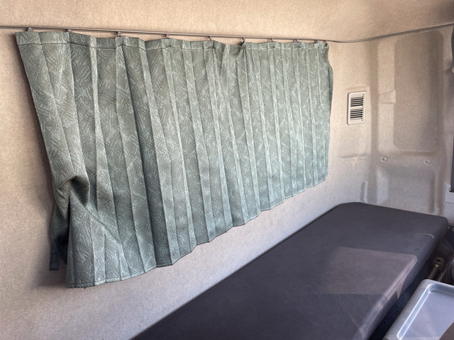 三菱ふそうファイターアルミウイング中型（4t）[写真31]