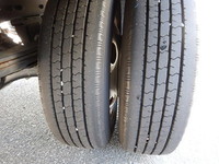 三菱ふそうキャンターアルミバン小型（2t・3t）[写真31]