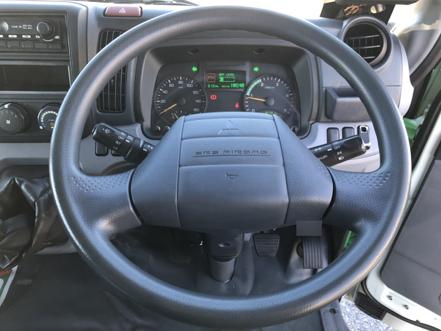 三菱ふそうキャンターパッカー車（塵芥車）小型（2t・3t）[写真10]