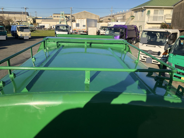 三菱ふそうキャンターパッカー車（塵芥車）小型（2t・3t）[写真24]