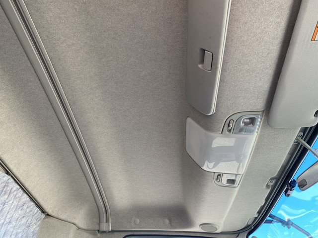 三菱ふそうファイターパネルバン中型（4t）[写真27]