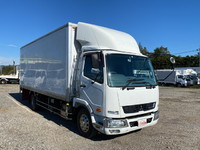 三菱ふそうファイターパネルバン中型（4t）[写真03]