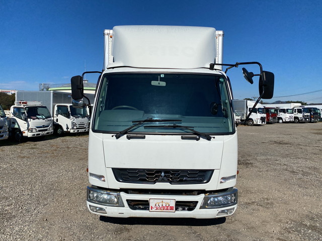 三菱ふそうファイターパネルバン中型（4t）[写真06]