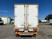 三菱ふそうファイターパネルバン中型（4t）[写真08]