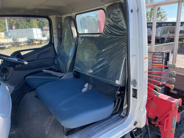 三菱ふそうキャンターユニック4段小型（2t・3t）[写真26]