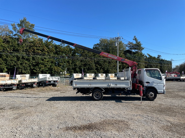 三菱ふそうキャンターユニック4段小型（2t・3t）[写真07]