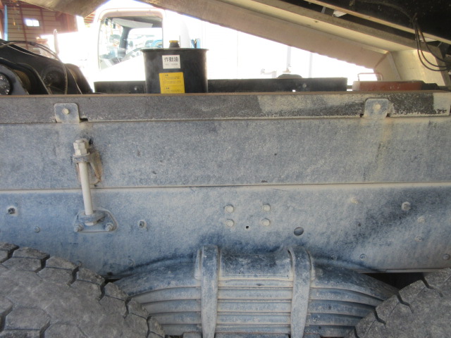 いすゞギガダンプ大型（10t）[写真19]