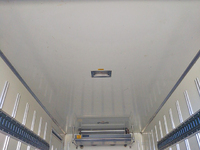 いすゞエルフ冷凍車（冷蔵車）小型（2t・3t）[写真12]