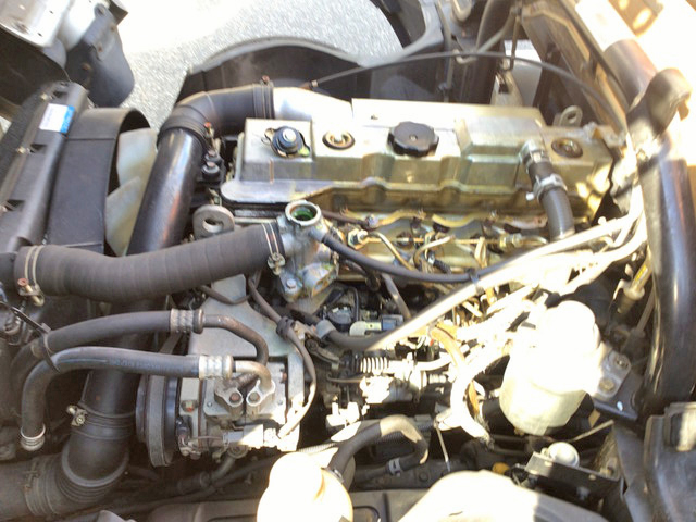 三菱ふそうキャンターガッツ平ボディ小型（2t・3t）[写真20]