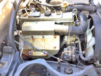 三菱ふそうキャンターガッツ平ボディ小型（2t・3t）[写真21]