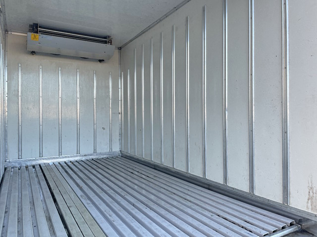 トヨタダイナ冷凍車（冷蔵車）小型（2t・3t）[写真13]