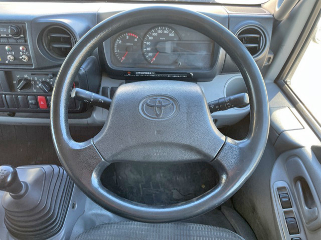 トヨタダイナ冷凍車（冷蔵車）小型（2t・3t）[写真35]