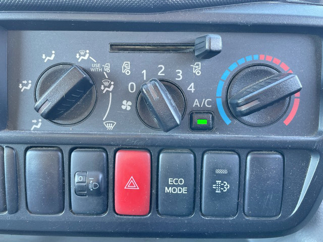 トヨタダイナ冷凍車（冷蔵車）小型（2t・3t）[写真37]