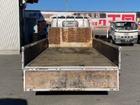 日野デュトロ平ボディ小型（2t・3t）[写真10]