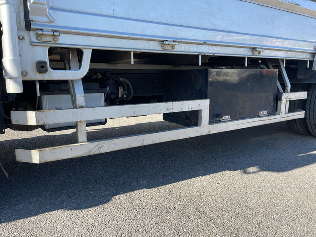 日野デュトロ平ボディ小型（2t・3t）[写真15]