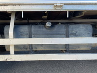 日野デュトロ平ボディ小型（2t・3t）[写真18]