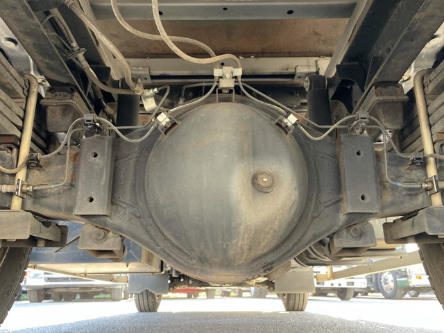 日野デュトロ平ボディ小型（2t・3t）[写真22]