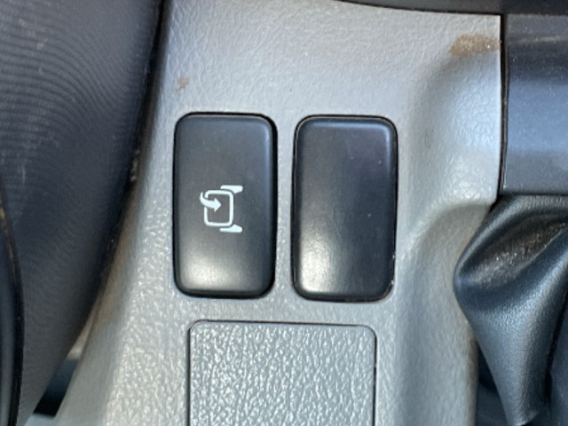 日野デュトロ平ボディ小型（2t・3t）[写真37]