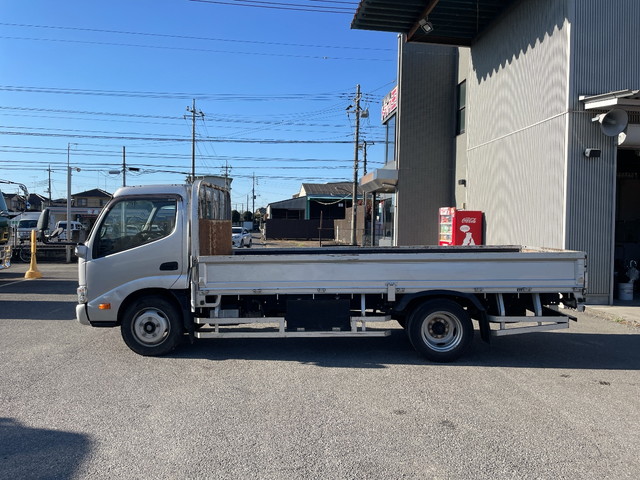 日野デュトロ平ボディ小型（2t・3t）[写真05]