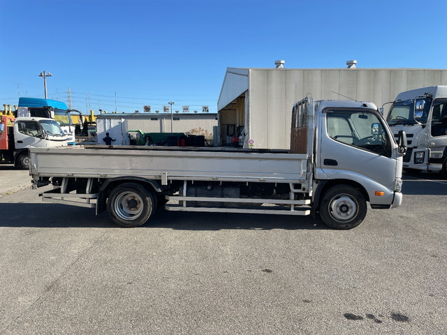 日野デュトロ平ボディ小型（2t・3t）[写真06]