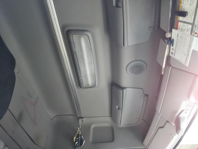 日野プロフィアトレーラーヘッド（トラクターヘッド）大型（10t）[写真26]