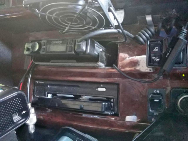 日野プロフィアトレーラーヘッド（トラクターヘッド）大型（10t）[写真33]