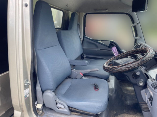 三菱ふそうキャンターパッカー車（塵芥車）小型（2t・3t）[写真27]