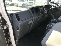 いすゞエルフ冷凍車（冷蔵車）小型（2t・3t）[写真30]