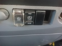 いすゞエルフ冷凍車（冷蔵車）小型（2t・3t）[写真16]